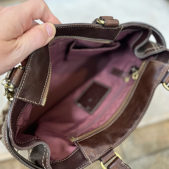 Coach Bag w/gold accents - Picture 5 of 8